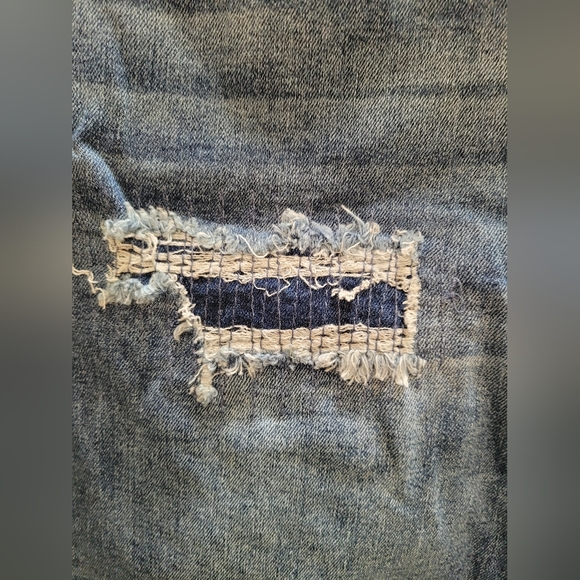 SO Super High Rise Ultimate Distressed Jeggings Size 15 / 32W - Picture 9 of 9